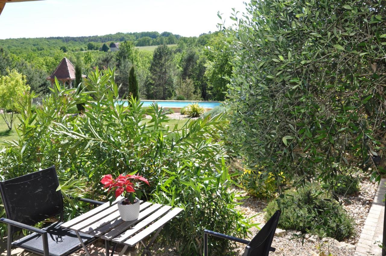 Le Lion D'Or En Perigord Bed & Breakfast Mauzac-et-Grand-Castang Eksteriør bilde