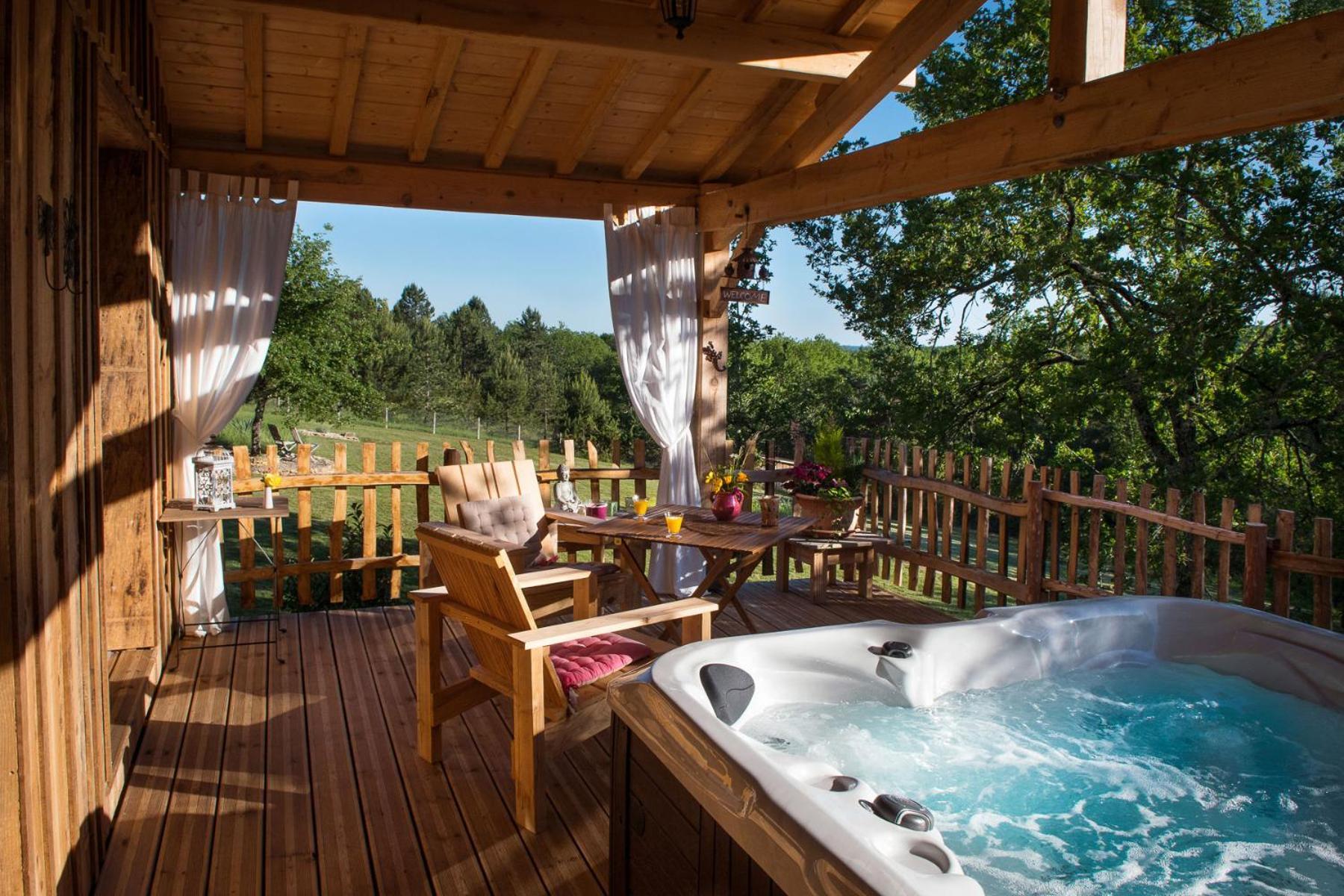 Le Lion D'Or En Perigord Bed & Breakfast Mauzac-et-Grand-Castang Eksteriør bilde