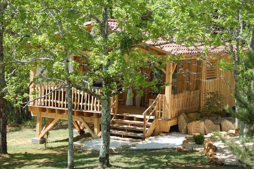 Le Lion D'Or En Perigord Bed & Breakfast Mauzac-et-Grand-Castang Eksteriør bilde